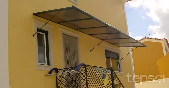 Coberturas para Portas de Entrada