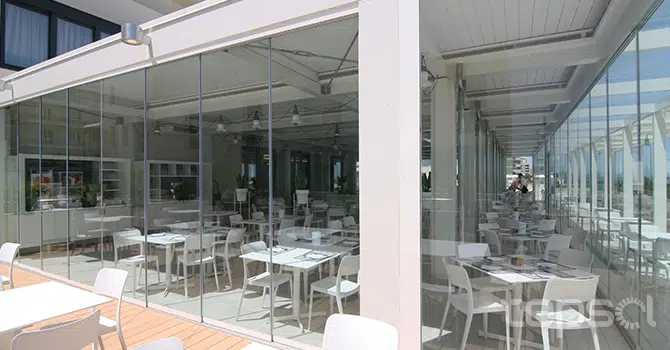 Esplanadas - Cortinas de Vidro