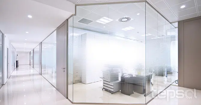 Esplanadas - Gabinetes e Outras Soluções em Vidro