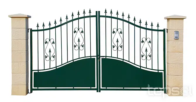 Portões e Automatismos - Portões de Entrada Chapeados