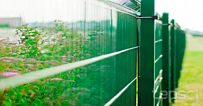 Portões e Automatismos - Portões de Entrada com Painel de Rede