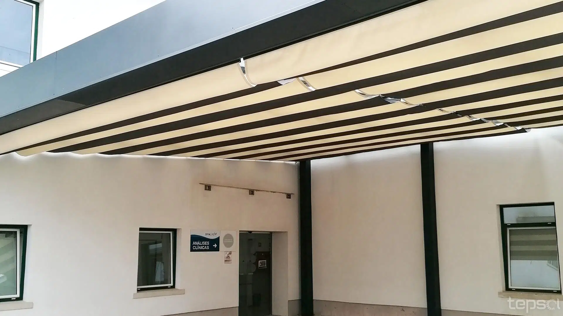 Proteção Solar de Coberturas e Claraboias