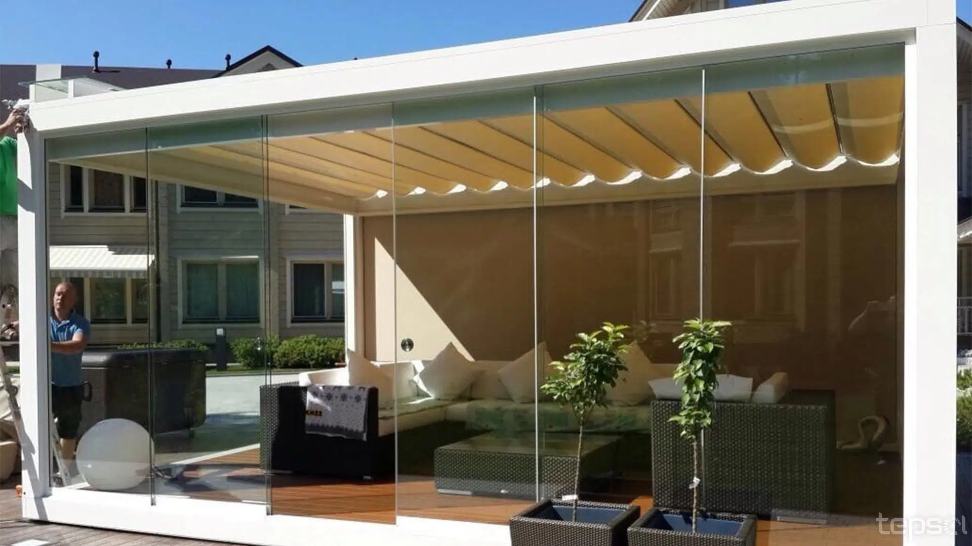 Proteção Solar de Coberturas e Claraboias