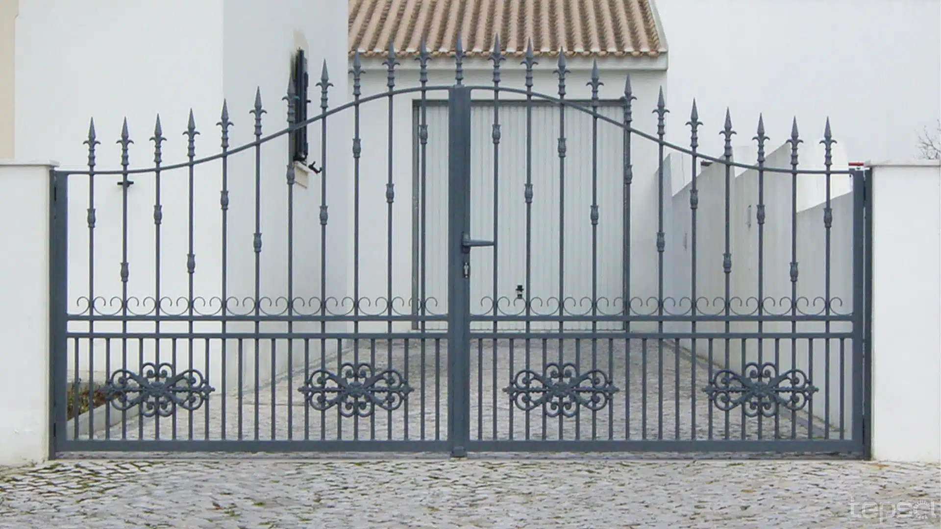 Portões de Batentes